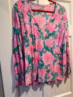 Lily Pulitzer Pink Floral V-Neck Long-Sleeve Tee with Green Leaf Accents